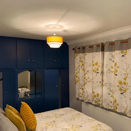 Semesterbostad Dollys Lakeview Getaway Dungloe