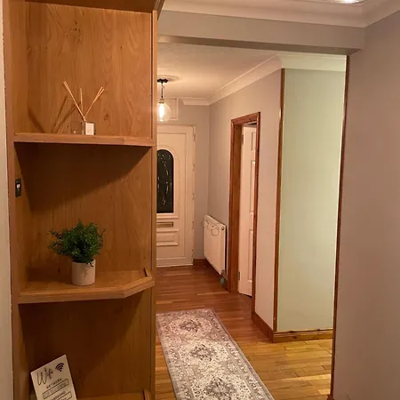 Dollys Lakeview Getaway