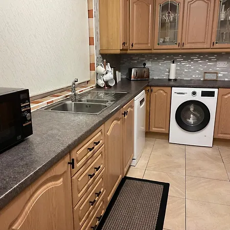 Dollys Lakeview Getaway Dungloe