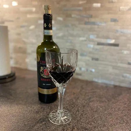 Semesterbostad Dollys Lakeview Getaway Dungloe