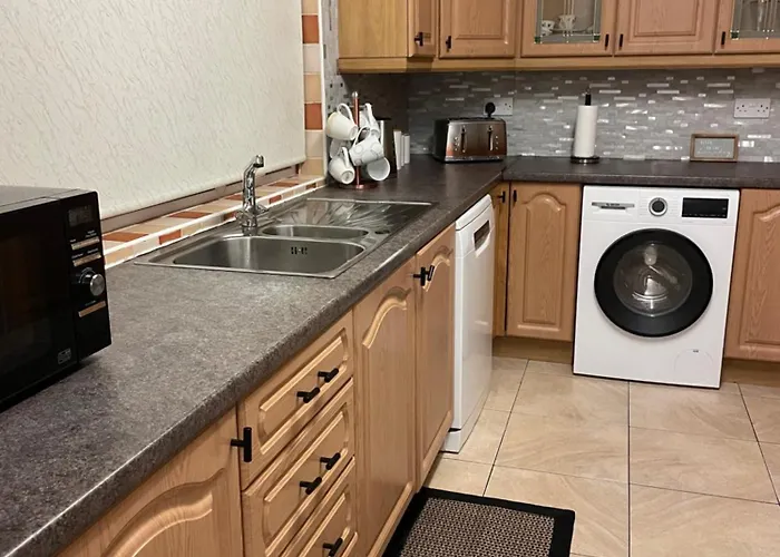 Dollys Lakeview Getaway Dungloe